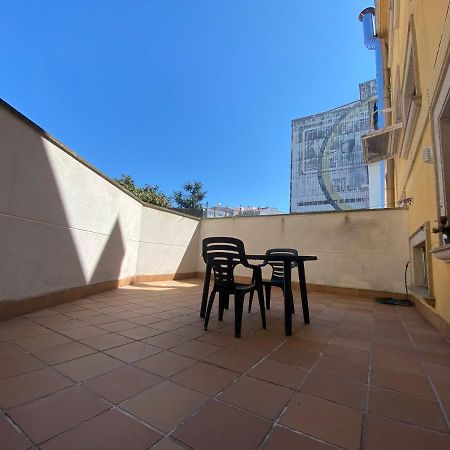 Apartamento a 5 min caminando de la Playa Sta. Cristina, Oleiros  Exterior foto