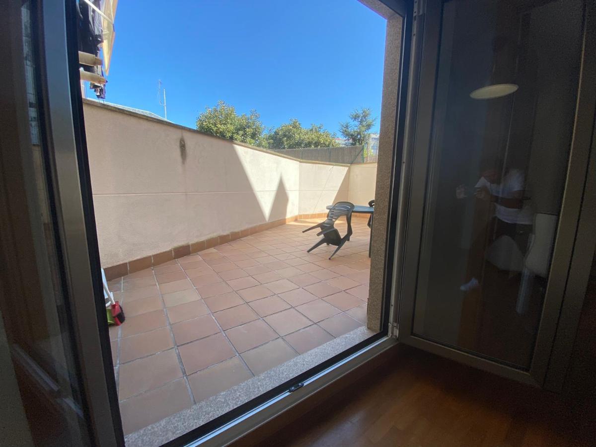 Apartamento a 5 min caminando de la Playa Sta. Cristina, Oleiros  Exterior foto